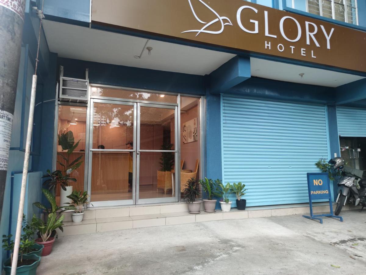 Glory Hotel Cubao Manila Bagian luar foto