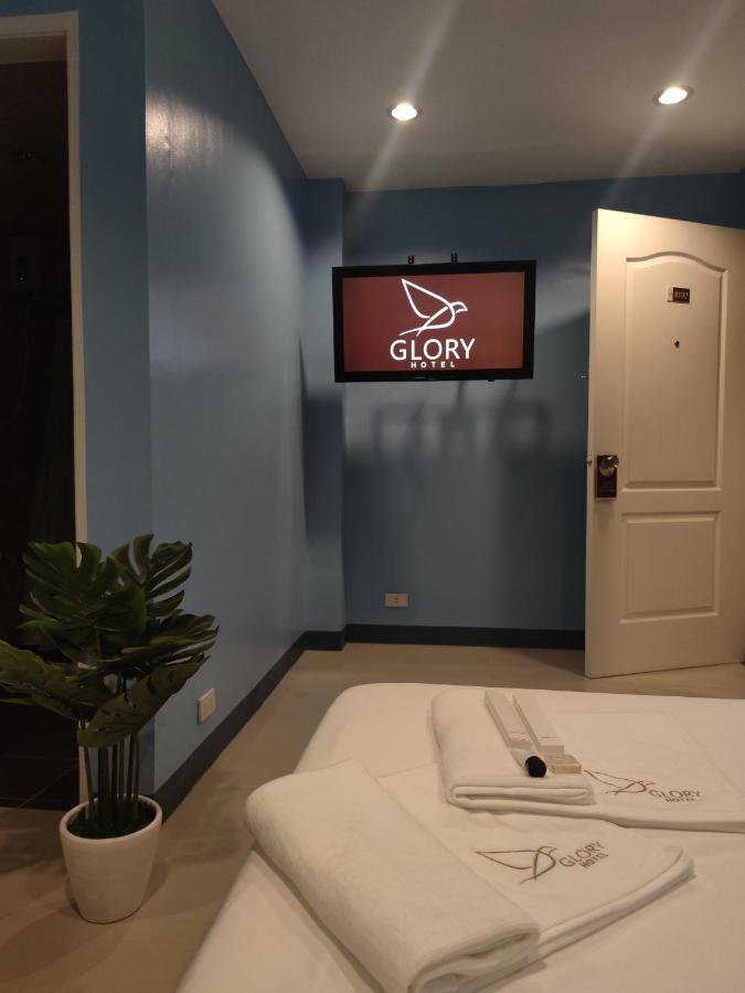 Glory Hotel Cubao Manila Bagian luar foto