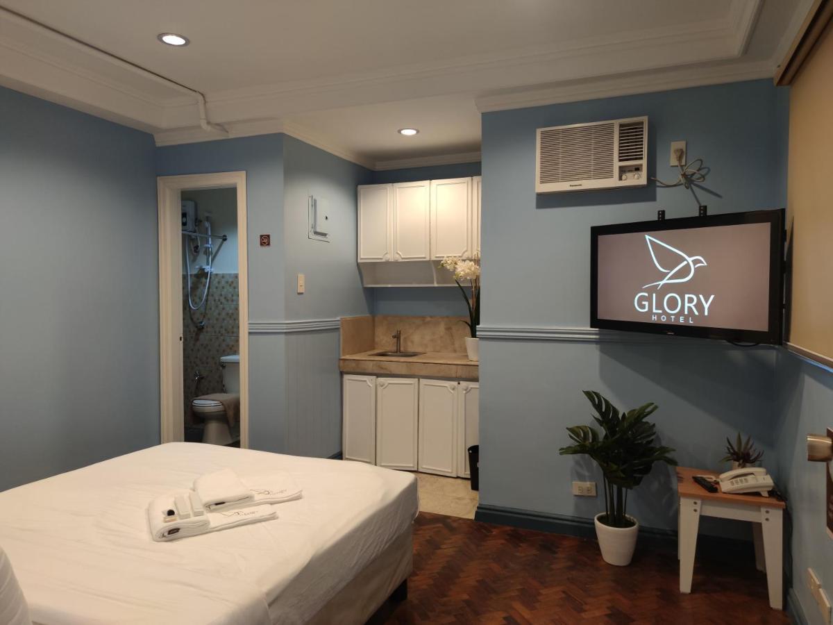 Glory Hotel Cubao Manila Bagian luar foto